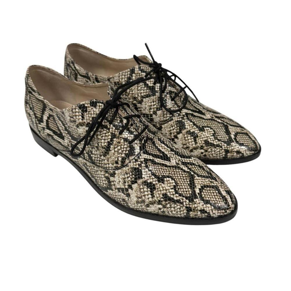 Women's leather embossed snake skin Cole Haan‎ size 9 loafers EUC Grand series